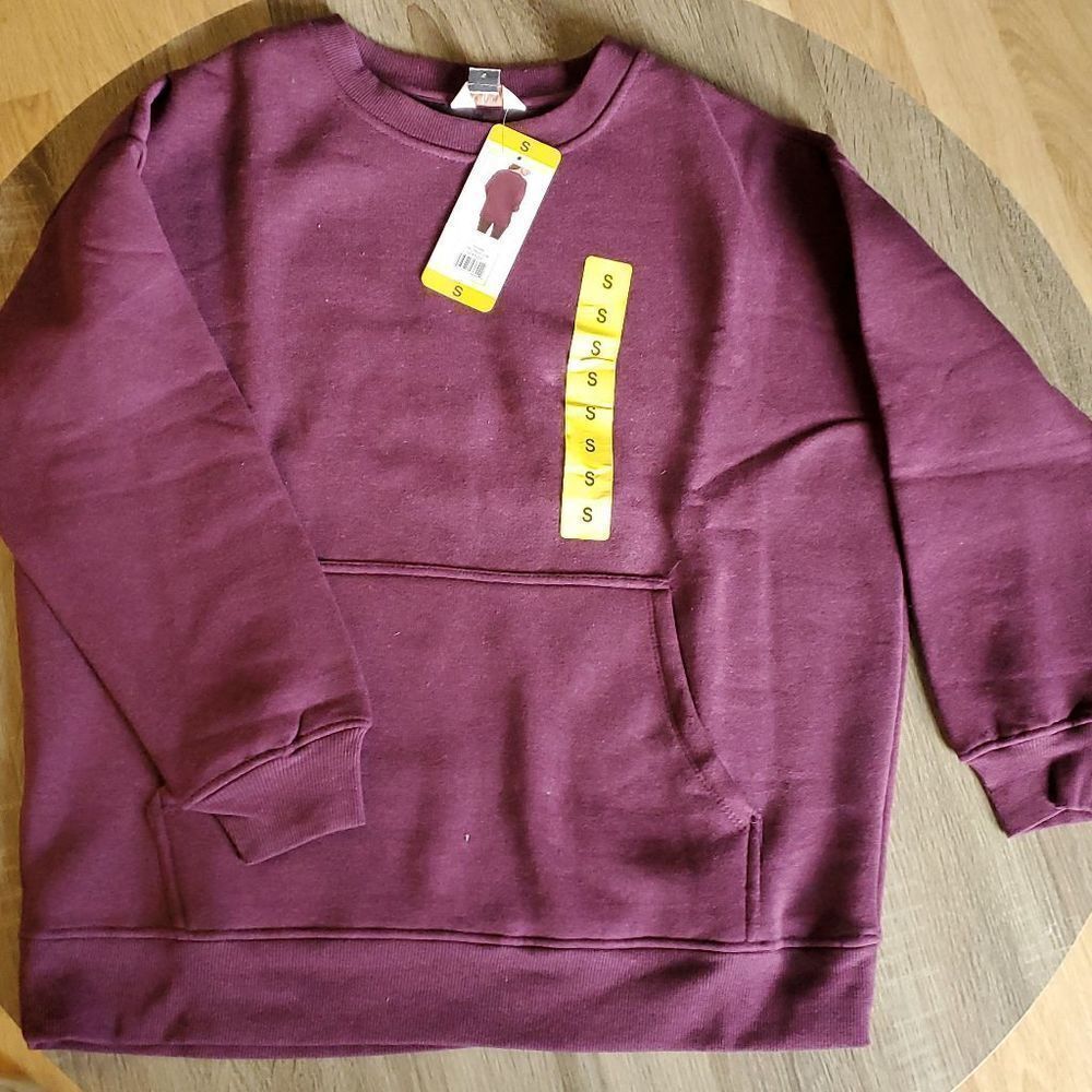 Oversized Crewneck with Pocket | Danskin